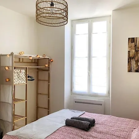 Apartament Joli T2 En Centre-ville De Rochefort (Charente-Maritime)